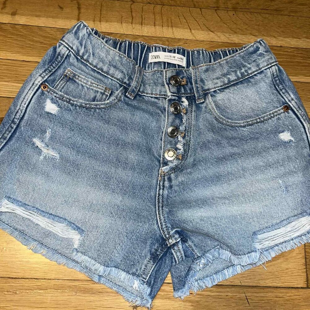 ZARA Trendy Jean Shorts - 11/12 - Fits Size XS/S Women - Brand NEW